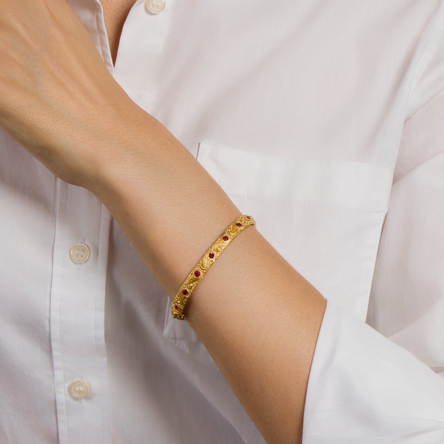 Macklowe Gallery Victorian 18K Gold and Ruby Bangle Bracelet