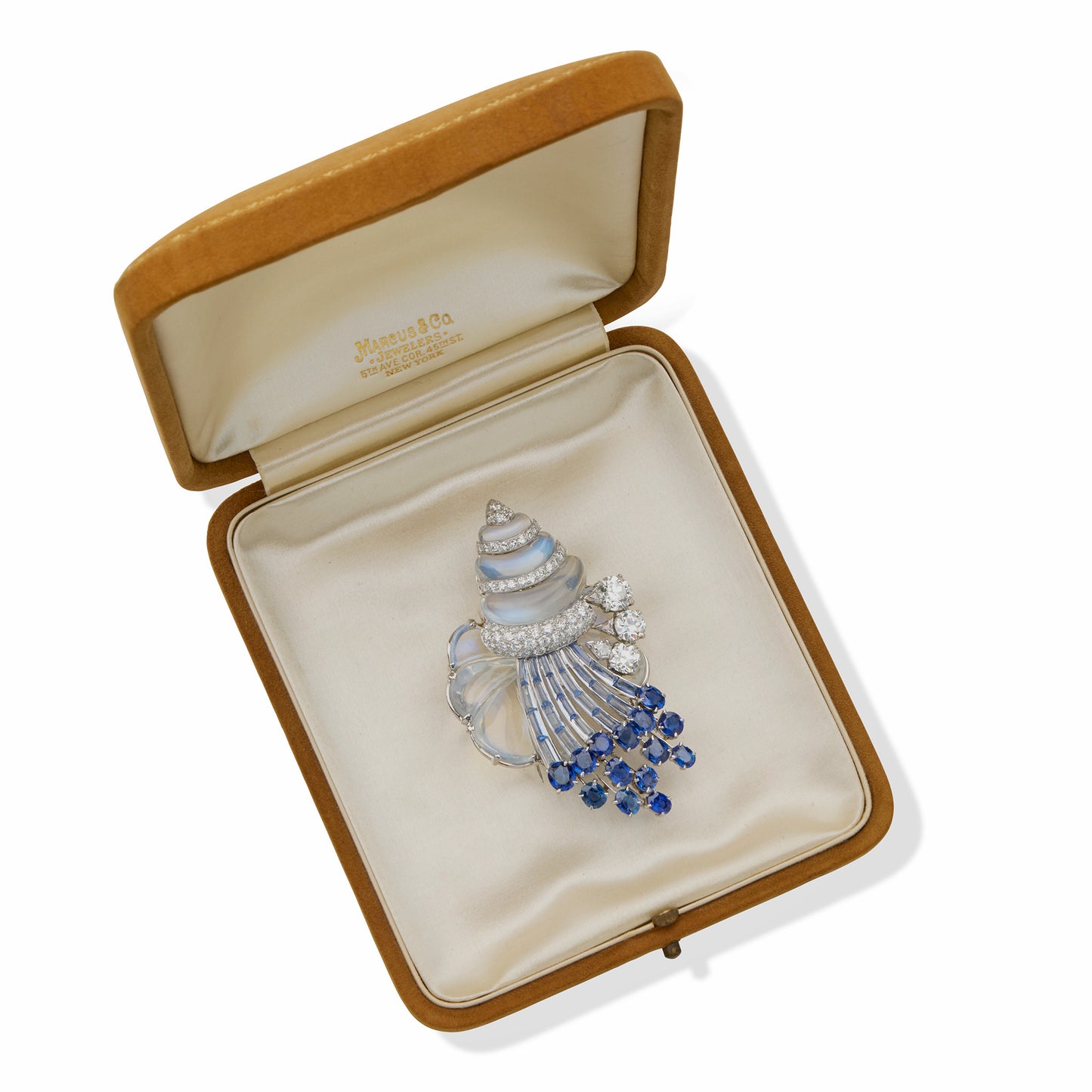 Macklowe Gallery Marcus & Co. Mid-Century Sapphire and Moonstone Brooch