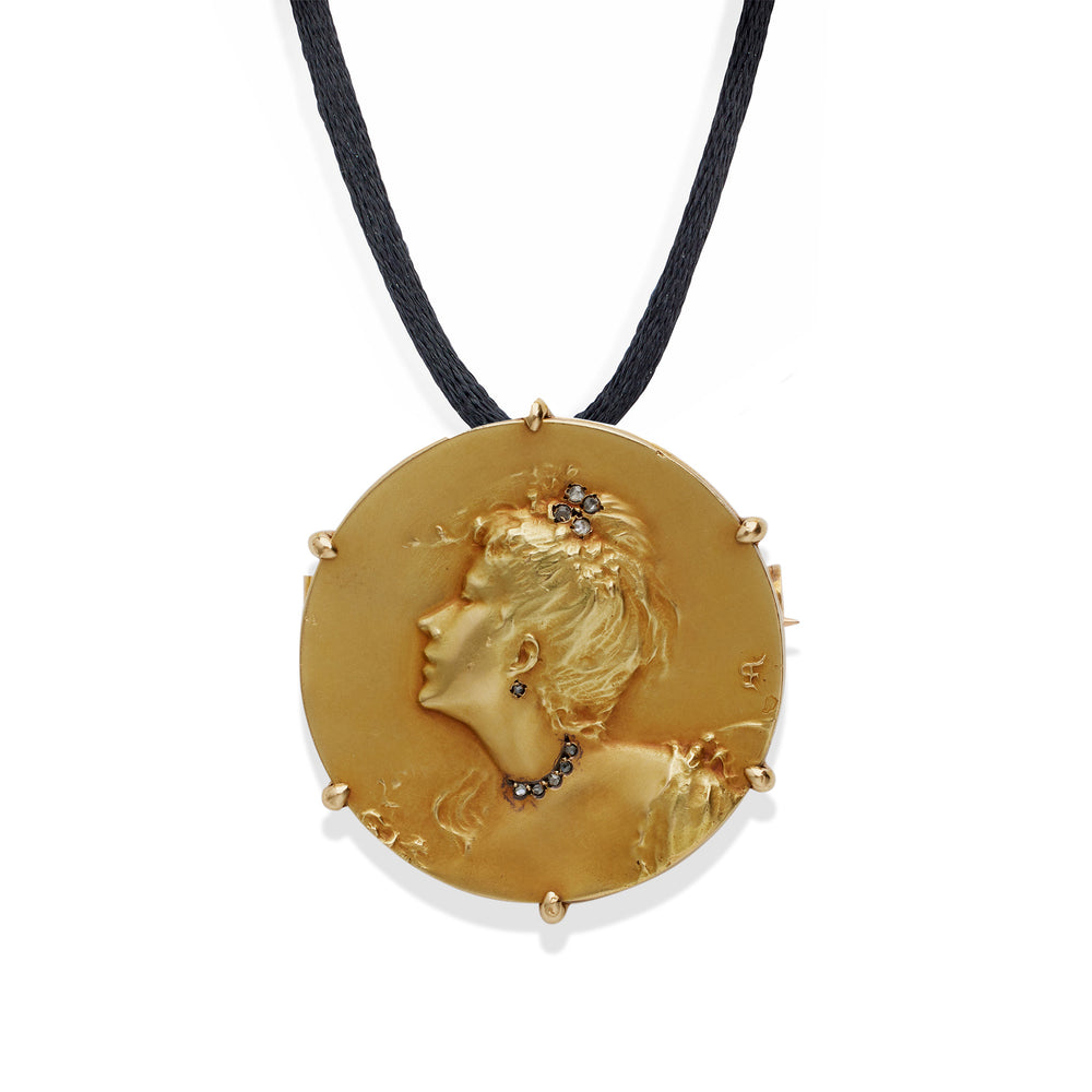 Macklowe Gallery Comte d'Epinay de Briort Art Nouveau Medal-Jewel 