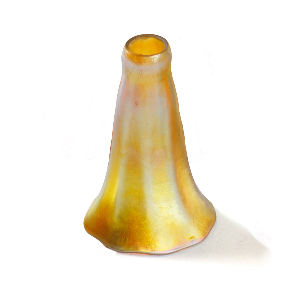 
                      
                        Macklowe Gallery Tiffany Studios New York "Eight-Light" Lily Tree Table Lamp
                      
                    