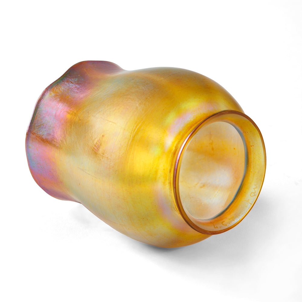 
                      
                        Macklowe Gallery Tiffany Studios New York "Jeweled Tulip Ball" Desk Lamp
                      
                    