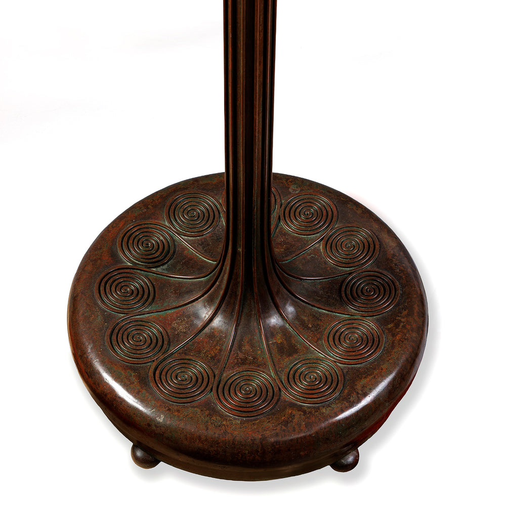 
                      
                        Macklowe Gallery Tiffany Studios New York "Peony" Border Floor Lamp 
                      
                    