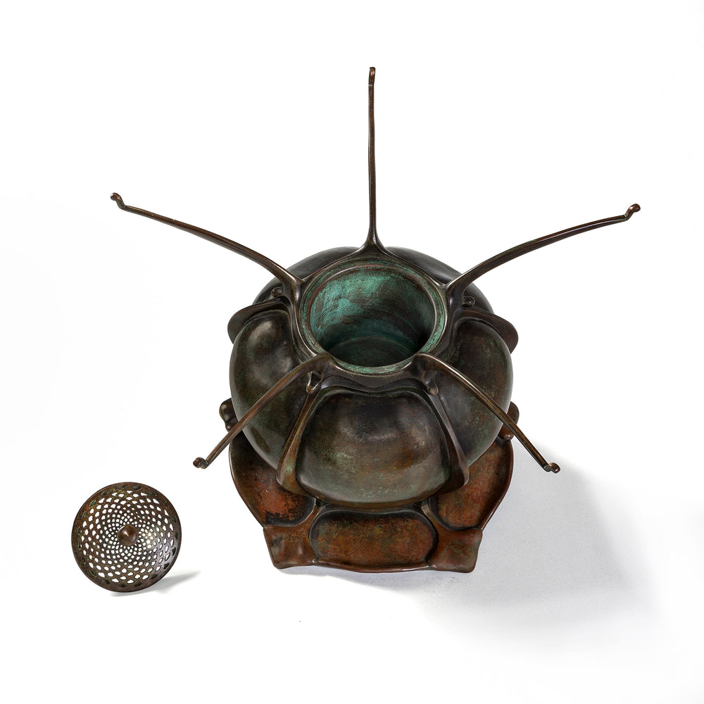 
                      
                        Macklowe Gallery Tiffany Studios New York "Dragonfly" Table Lamp
                      
                    